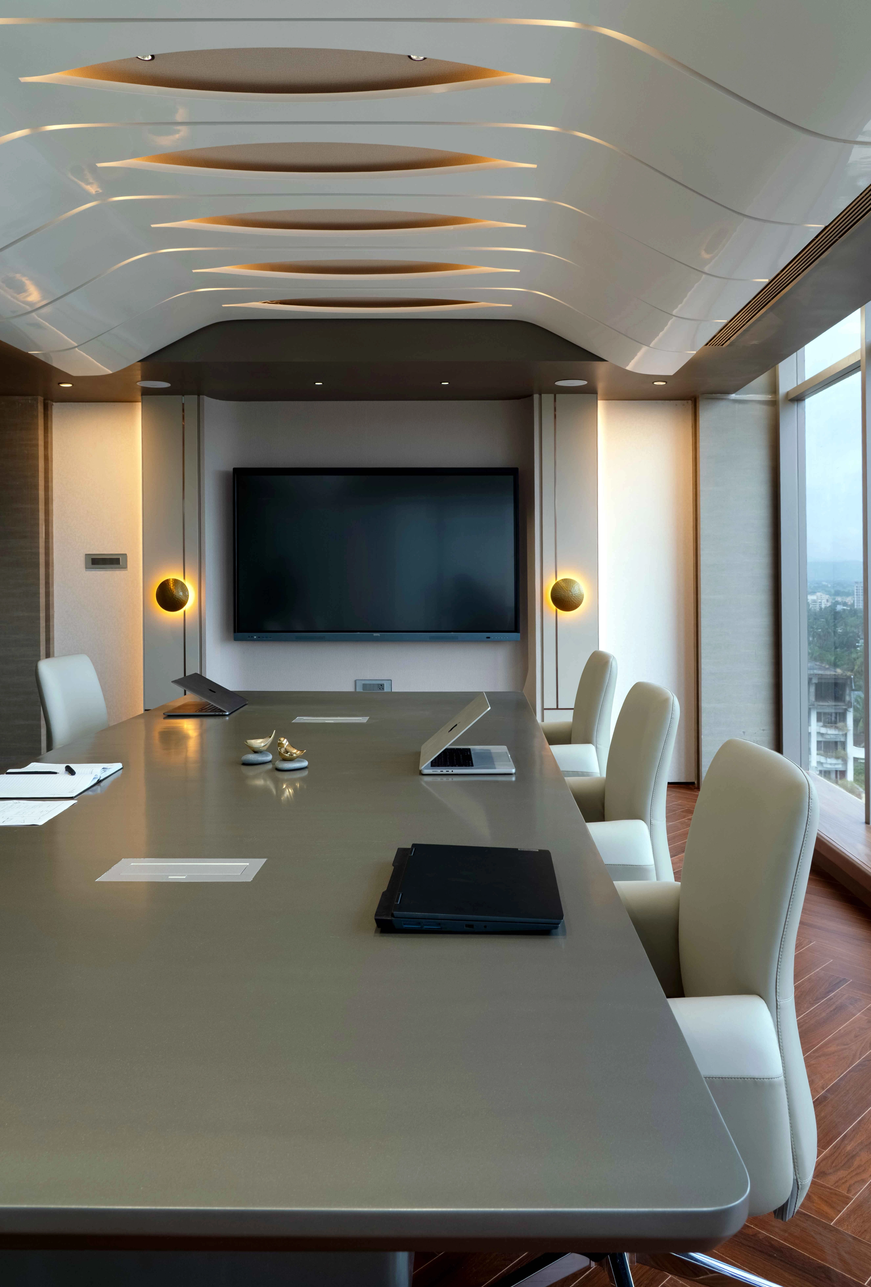 THE CONFLUENCE – WHERE STRATEGY MEETS SKY
